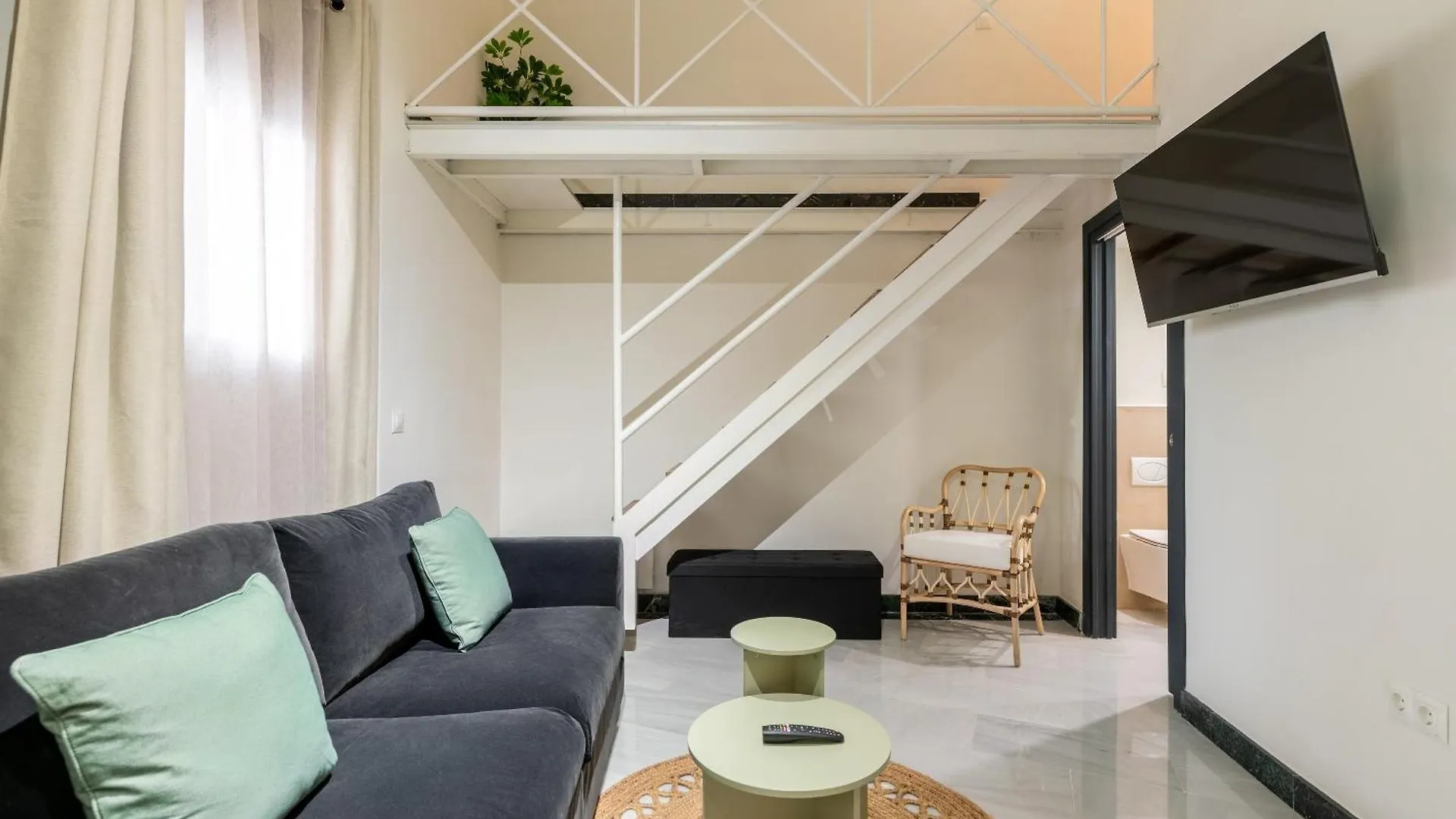 Argo7E Olehousing Apartment Seville
