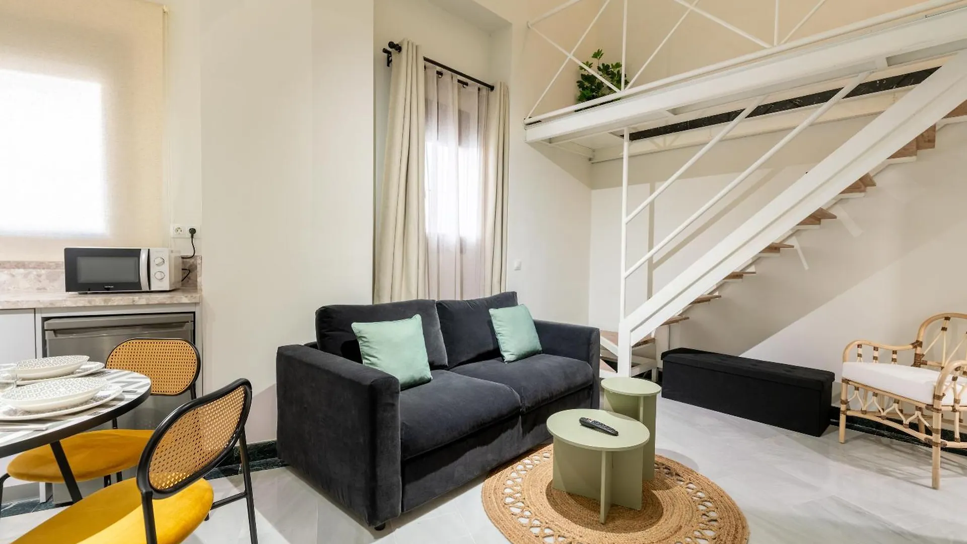 Argo7E Olehousing Apartment Seville Spain